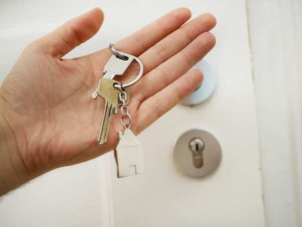 https://ChristinE.StopRentingStartOwning.com